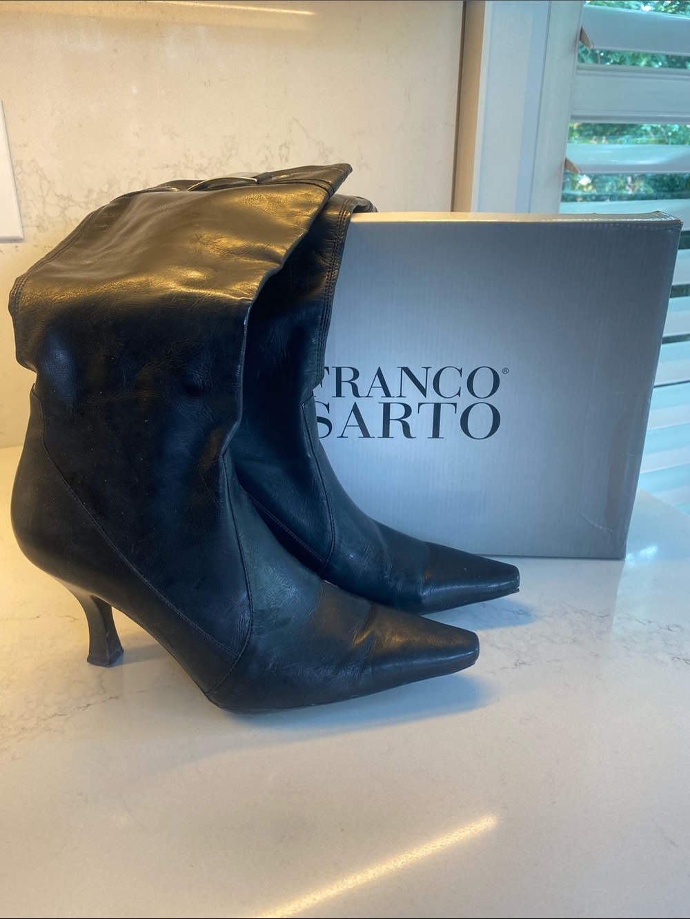 Franco Sarto Black Pointed-Toe Mid-Heel Slouch Boots